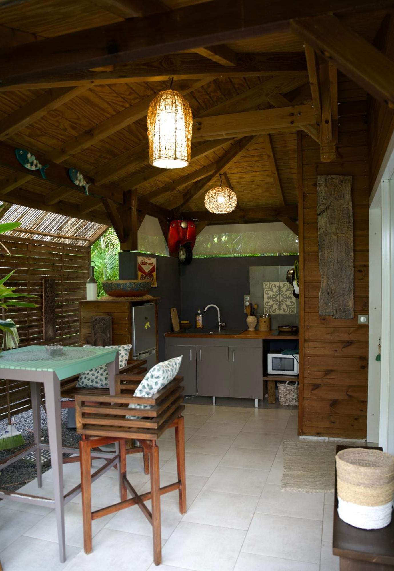 The Bluebamboo Hotel เลอ มูเล่ ภายนอก รูปภาพ